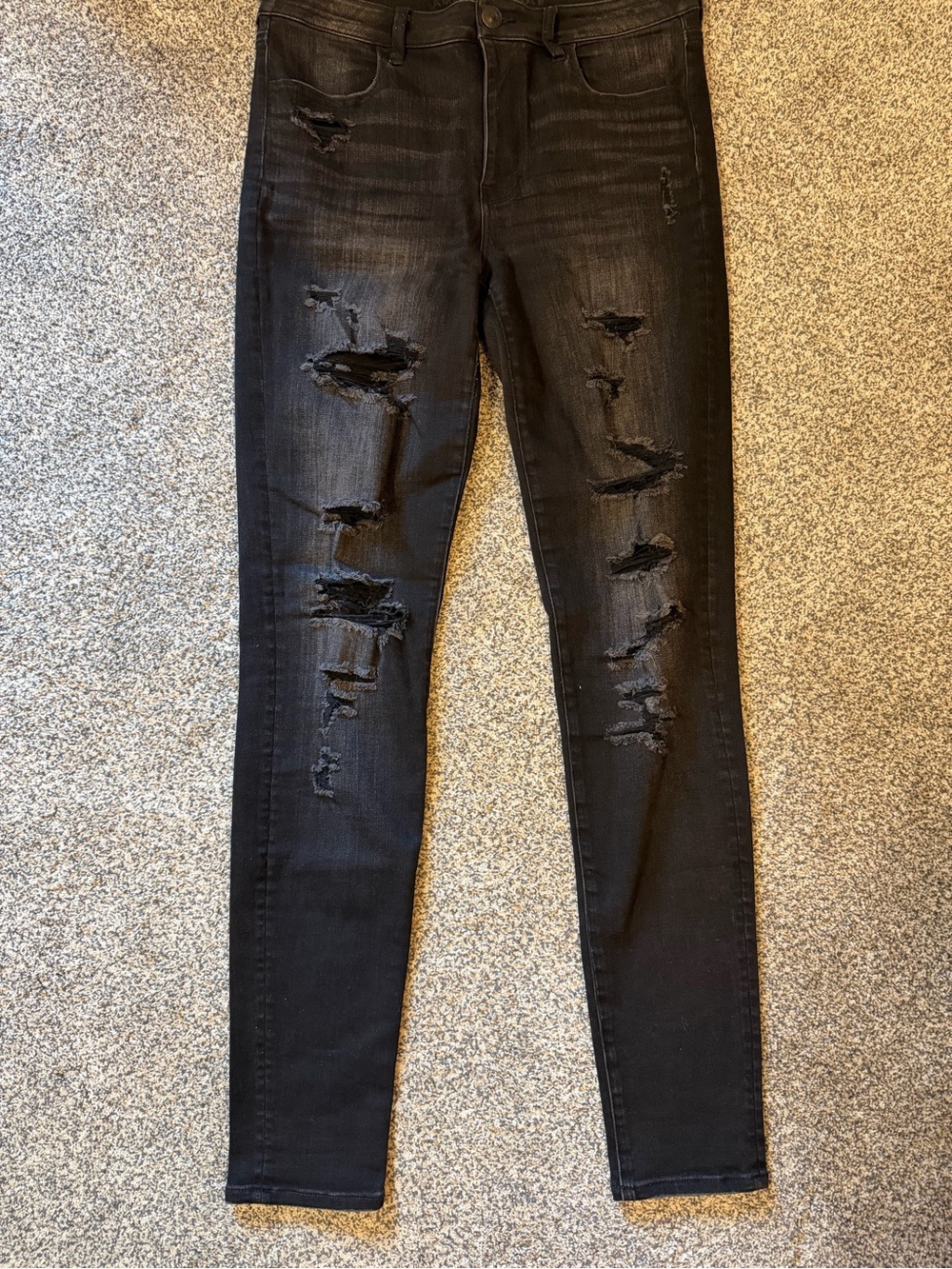 American Eagle Outfitters Black Distressed Skinny Jeans